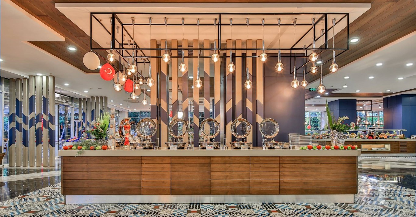 imagini hotel SATURN PALACE LARA